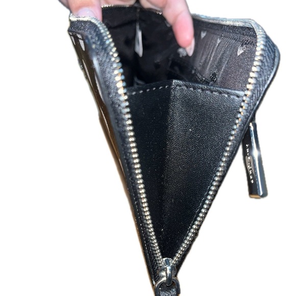 Kate Spade New York Medium L-Zip Wristlet Saffiano Leather Polka Dot Black, NWOT - Picture 6 of 8